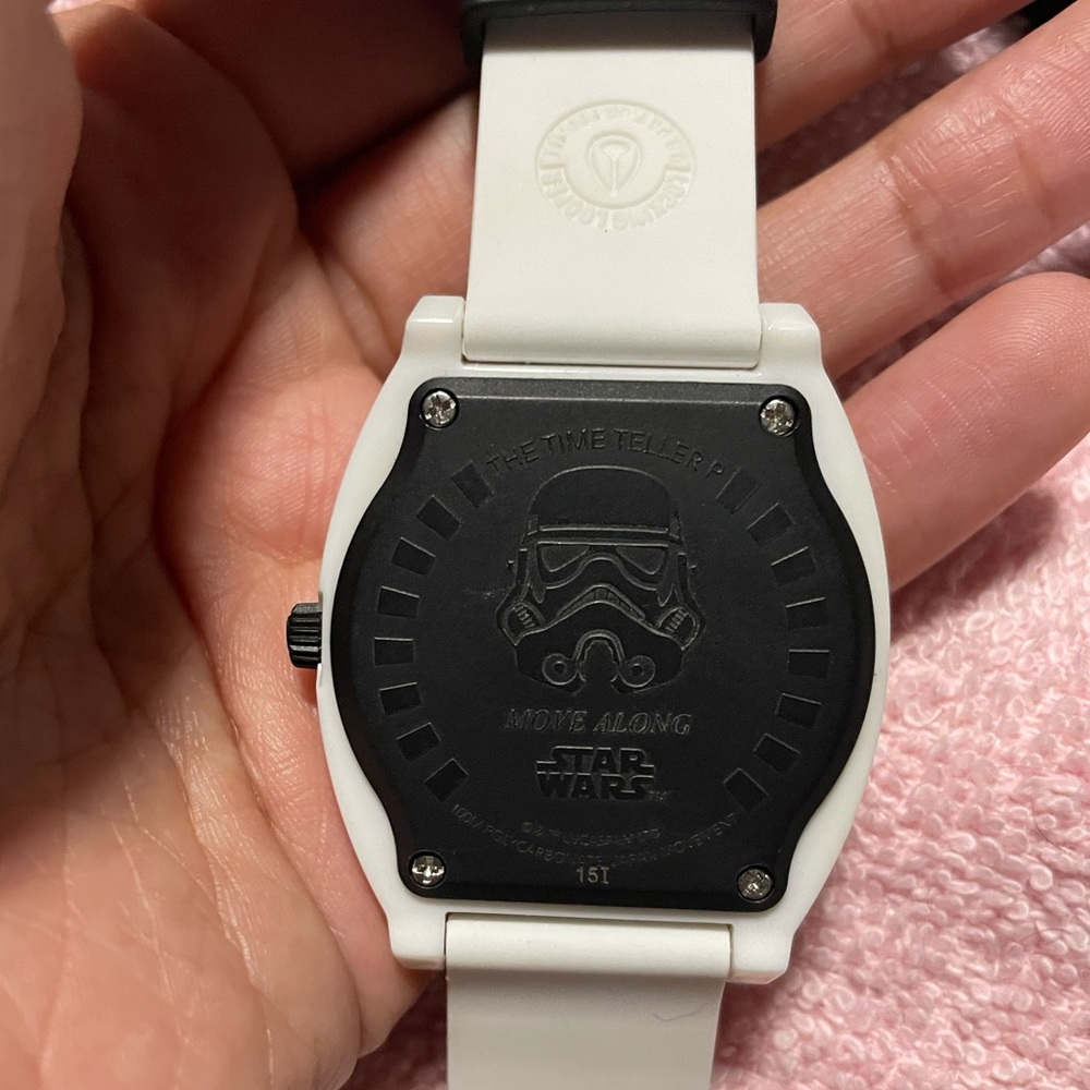 Nixon Watch - Picture 3 of 3